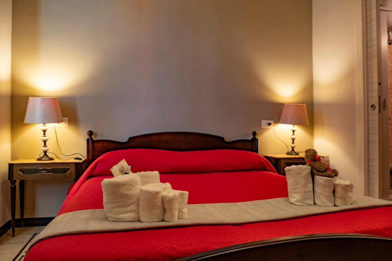 Bed and Breakfast Domo Sa Barra SantʼAntìoco Exterior foto
