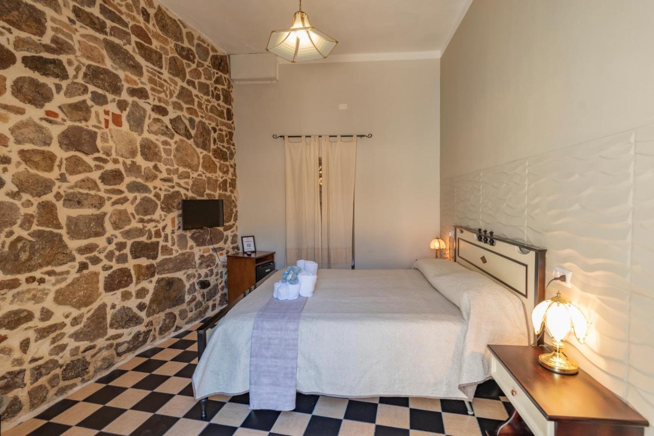 Bed and Breakfast Domo Sa Barra SantʼAntìoco Exterior foto